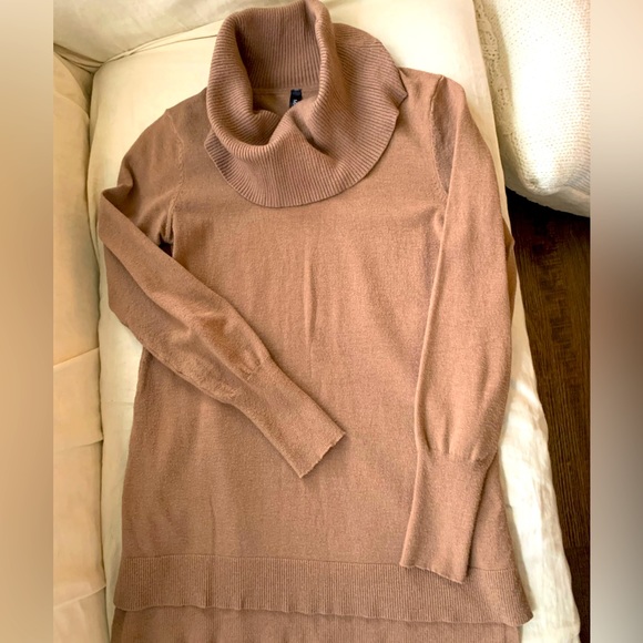 Cowl neck sweater - Picture 2 of 4